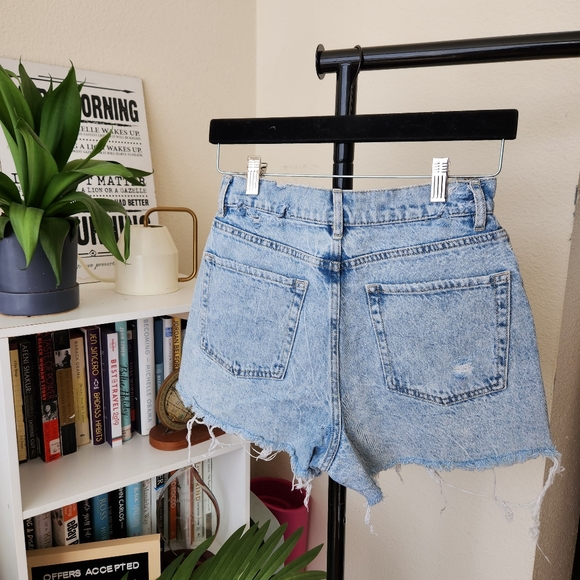 Pacsun High Rise Distressed Shorts - Picture 4 of 4